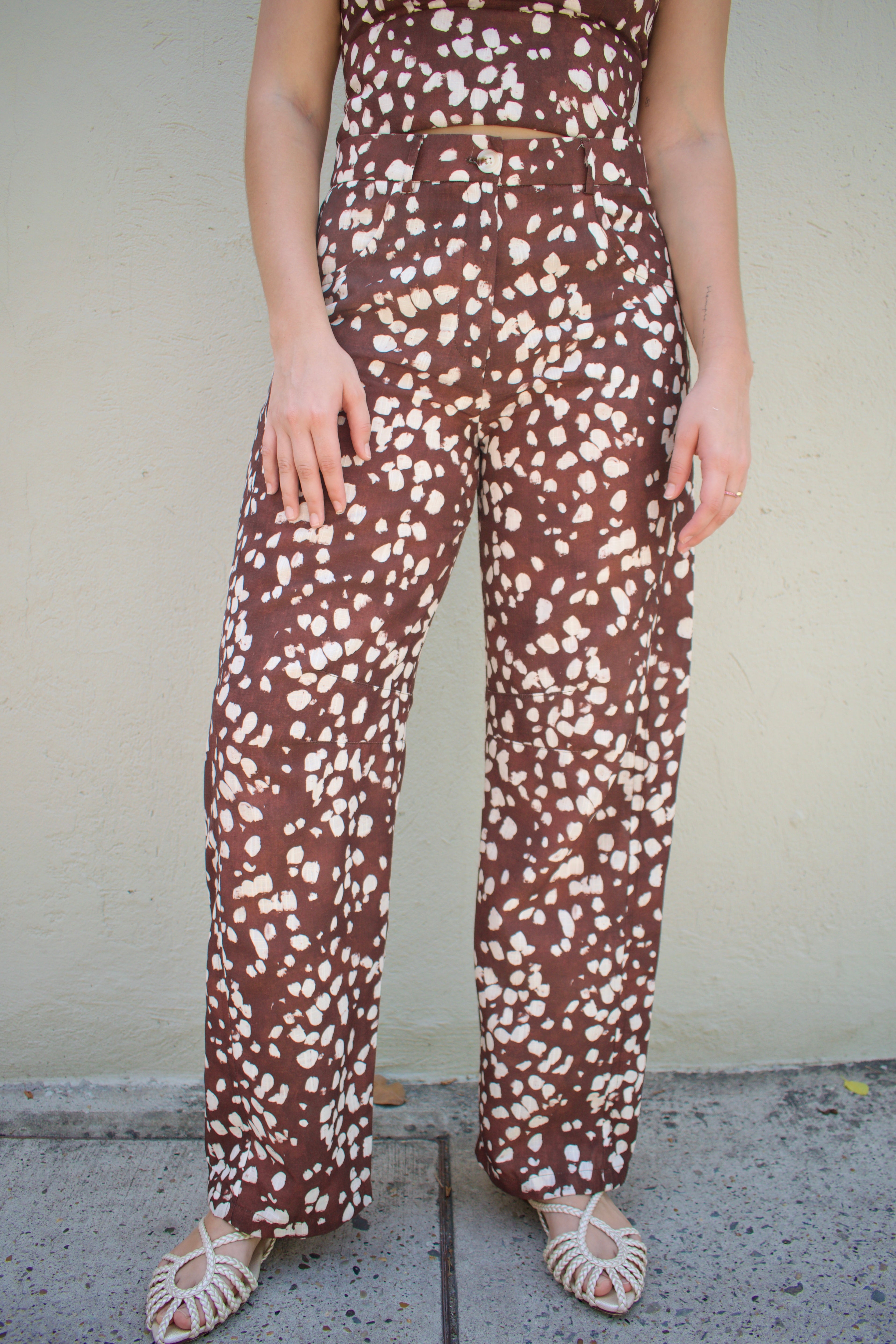 PANTALÓN EN LINO MISS BAMBI CHOCOLATE