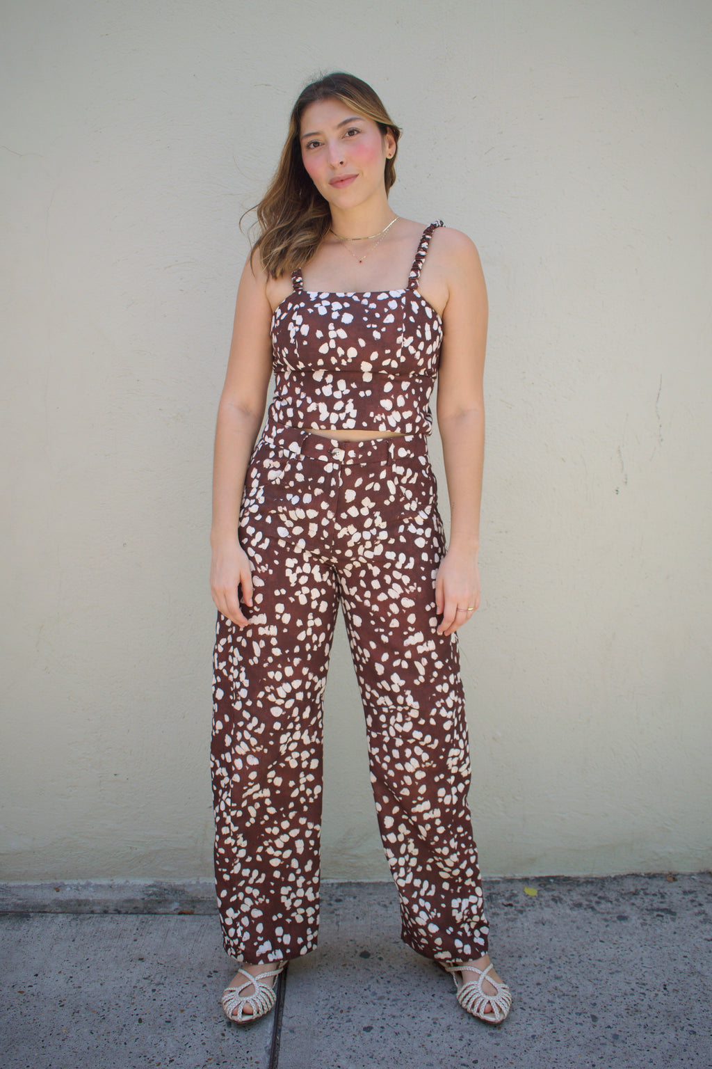 BLUSA RUFFLE MISS BAMBI CHOCOLATE